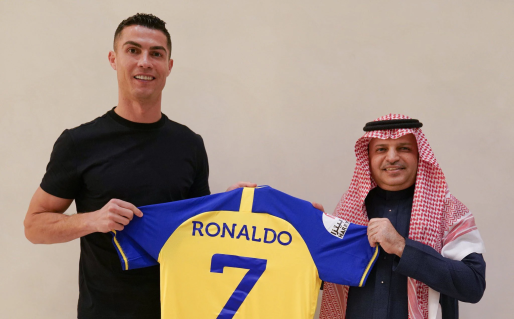 Cristiano Ronaldo Signs New Deal With Saudi Arabian Club Al-Nassr