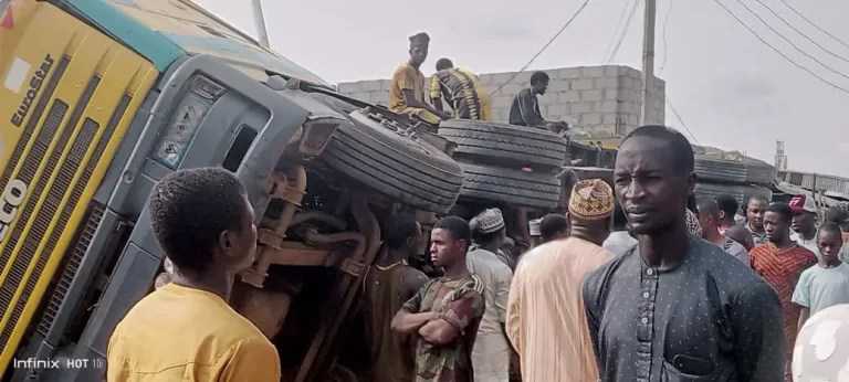 3 Trapped Worshipers Rescued After Trailer Loaded With Goods Rammed Into Suleja Mosque