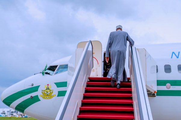 Muhammadu Buhari Departs Daura For Niger Republic, Set For World Leaders Meeting In UK