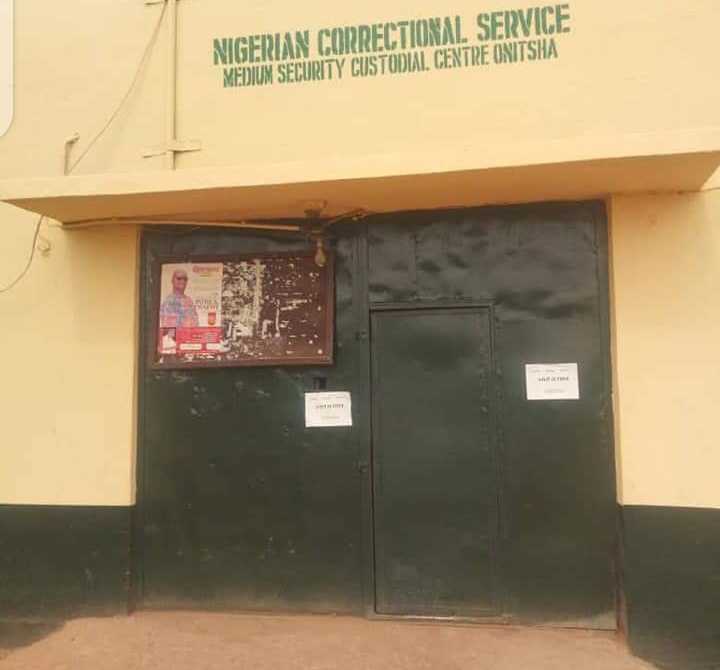 Onitsha Traditional Council Gives Quit Notice To Nigeria Prison Services, Says Lease Agreement Expired