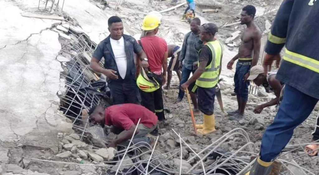 Rescue Experts Continues Search For Trapped Victims At Abuja 4 Storey Building Collapse Site