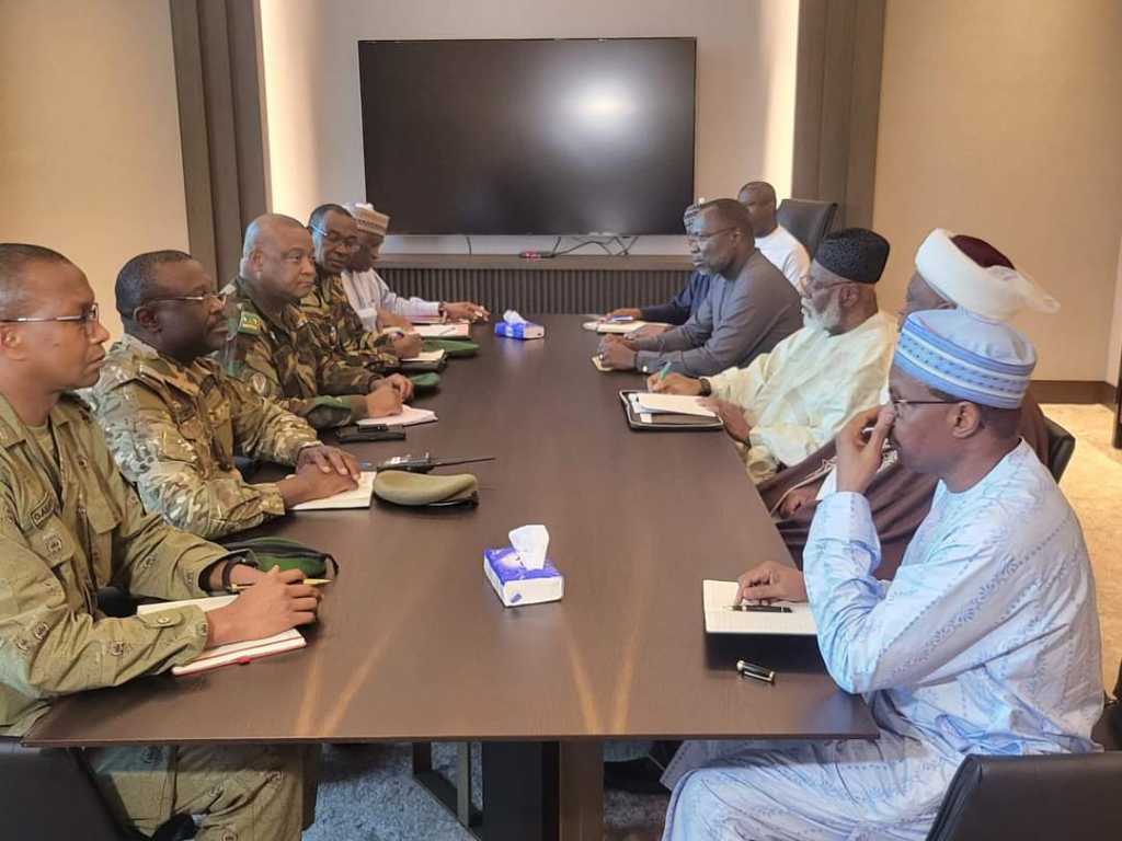 Peace Talk Collapses As West African Peace Mediators Depart Niger Without Meeting Junta Leader