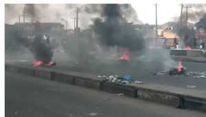 Truck Driver Killed As Police Clash With Task Force In Mile 2, Lagos