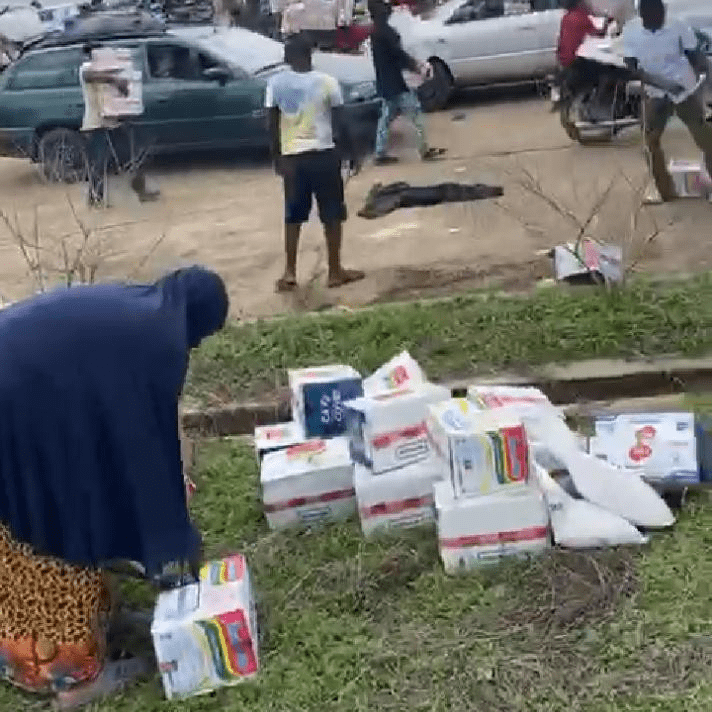 FCT Residents Join Their Hungry Counterparts To Loot NEMA Warehouse In Karimo